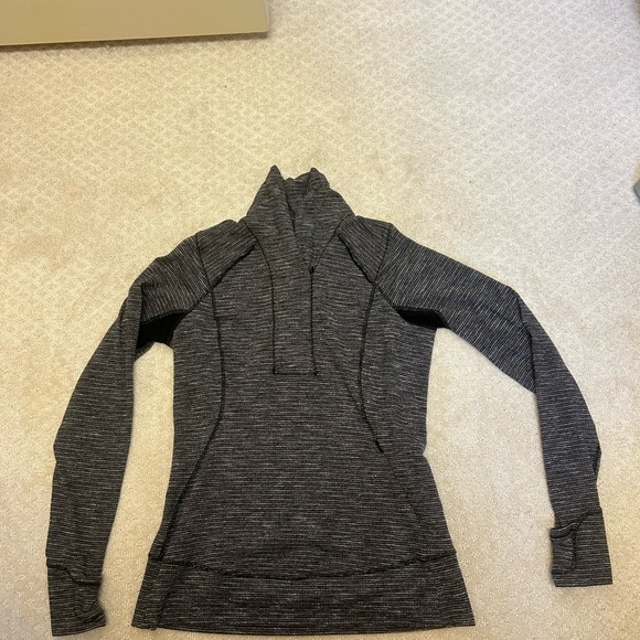 Lululemon Think Fast Pullover - Picture 3 of 5
